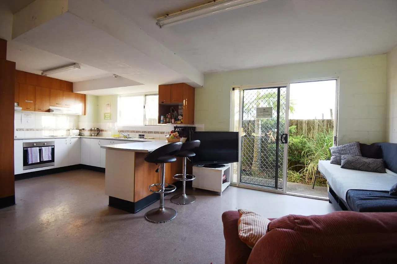 Caloundra Backpackers Hostel