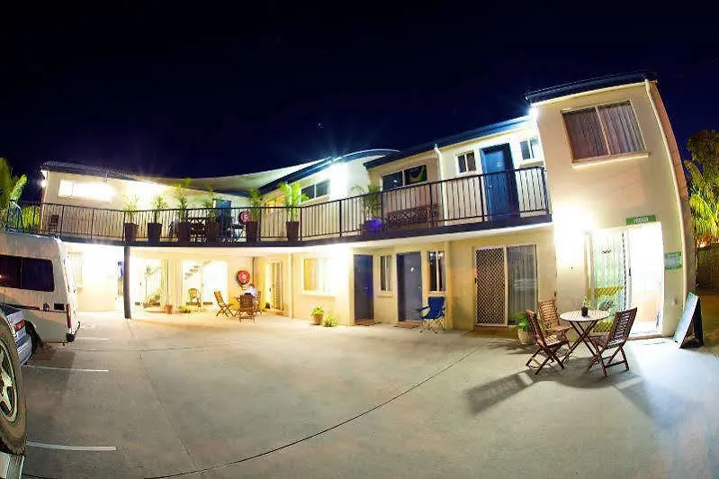 Caloundra Backpackers Hostel