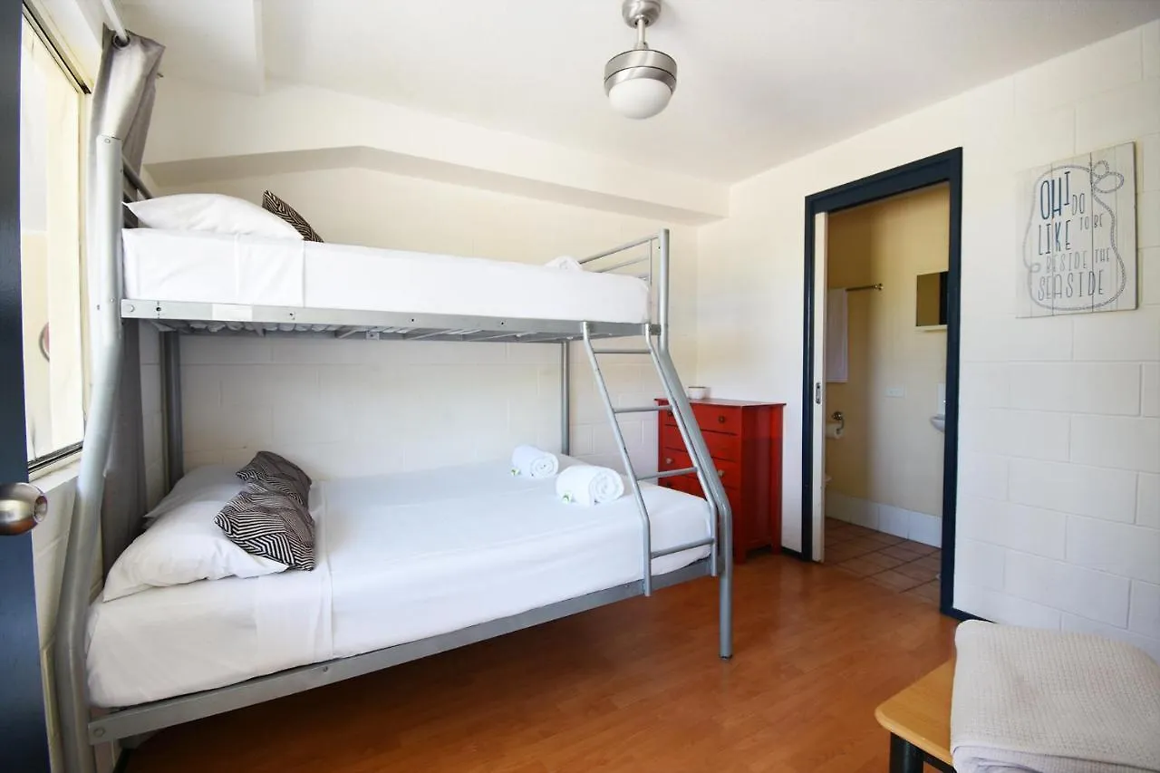 Caloundra Backpackers Hostel